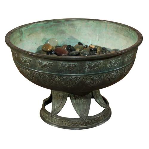 Bronze mizu bachi (water vessel) by 