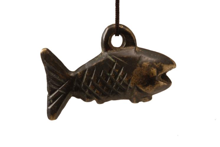 TOGGLE BRONZE FISH by 